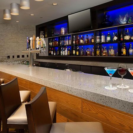 Skybridge Seattle Airport Hotel Сиатак Екстериор снимка