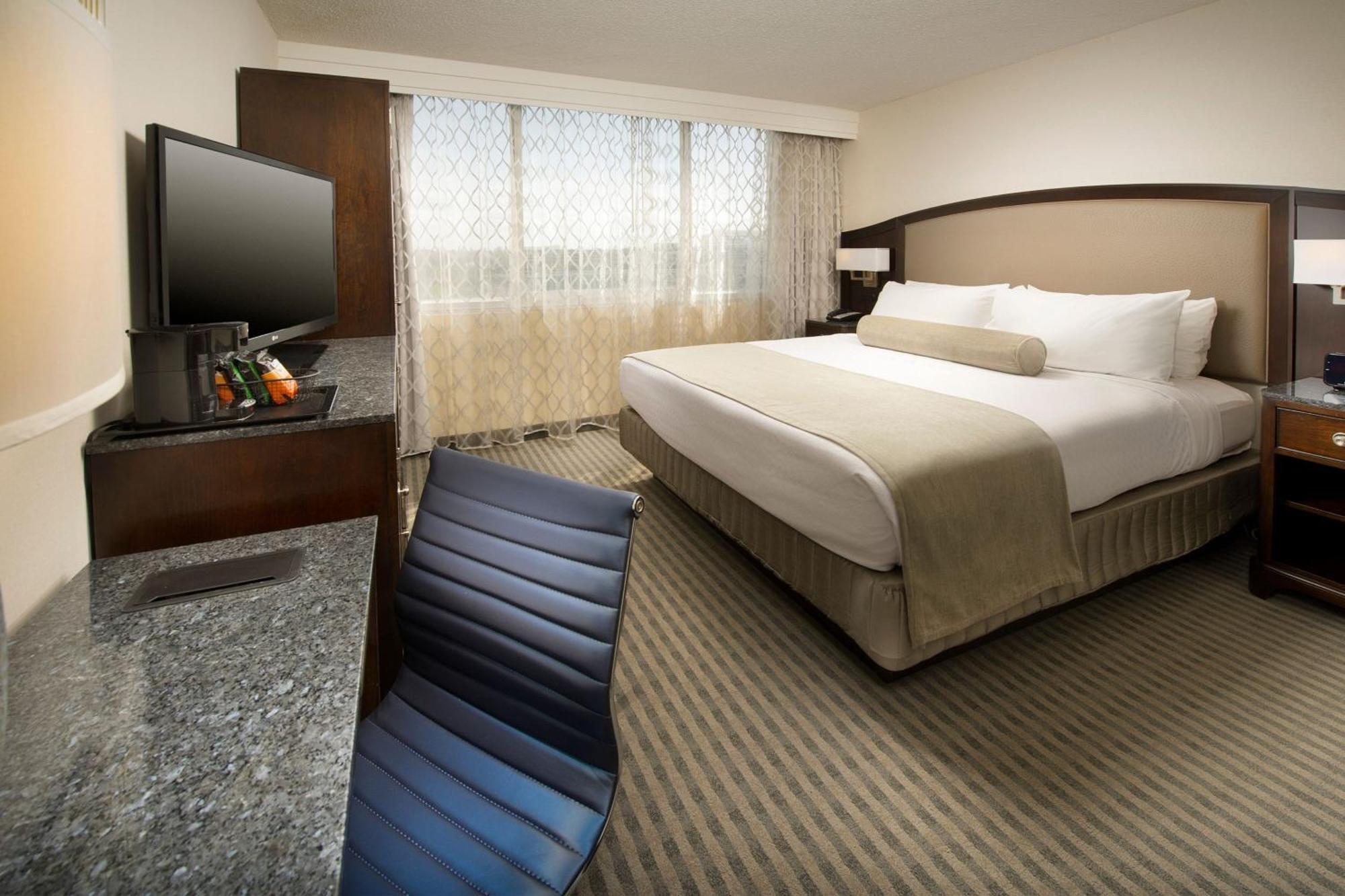 Skybridge Seattle Airport Hotel Сиатак Екстериор снимка