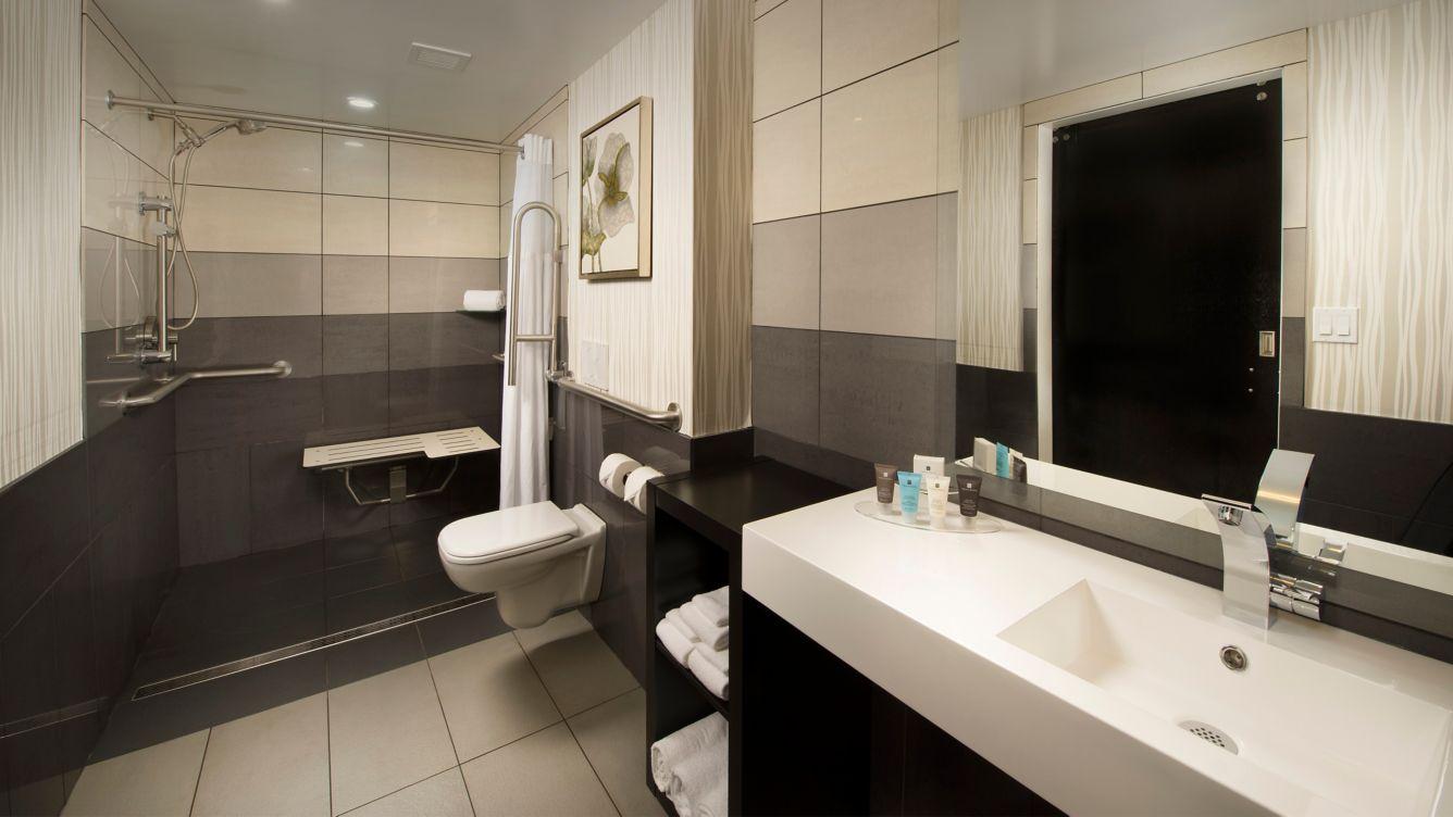 Skybridge Seattle Airport Hotel Сиатак Екстериор снимка